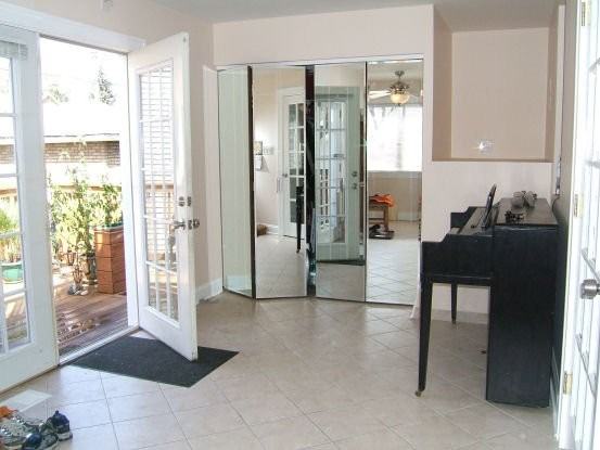 2930 N Melvina Ave #1 - Photo 5 of 19