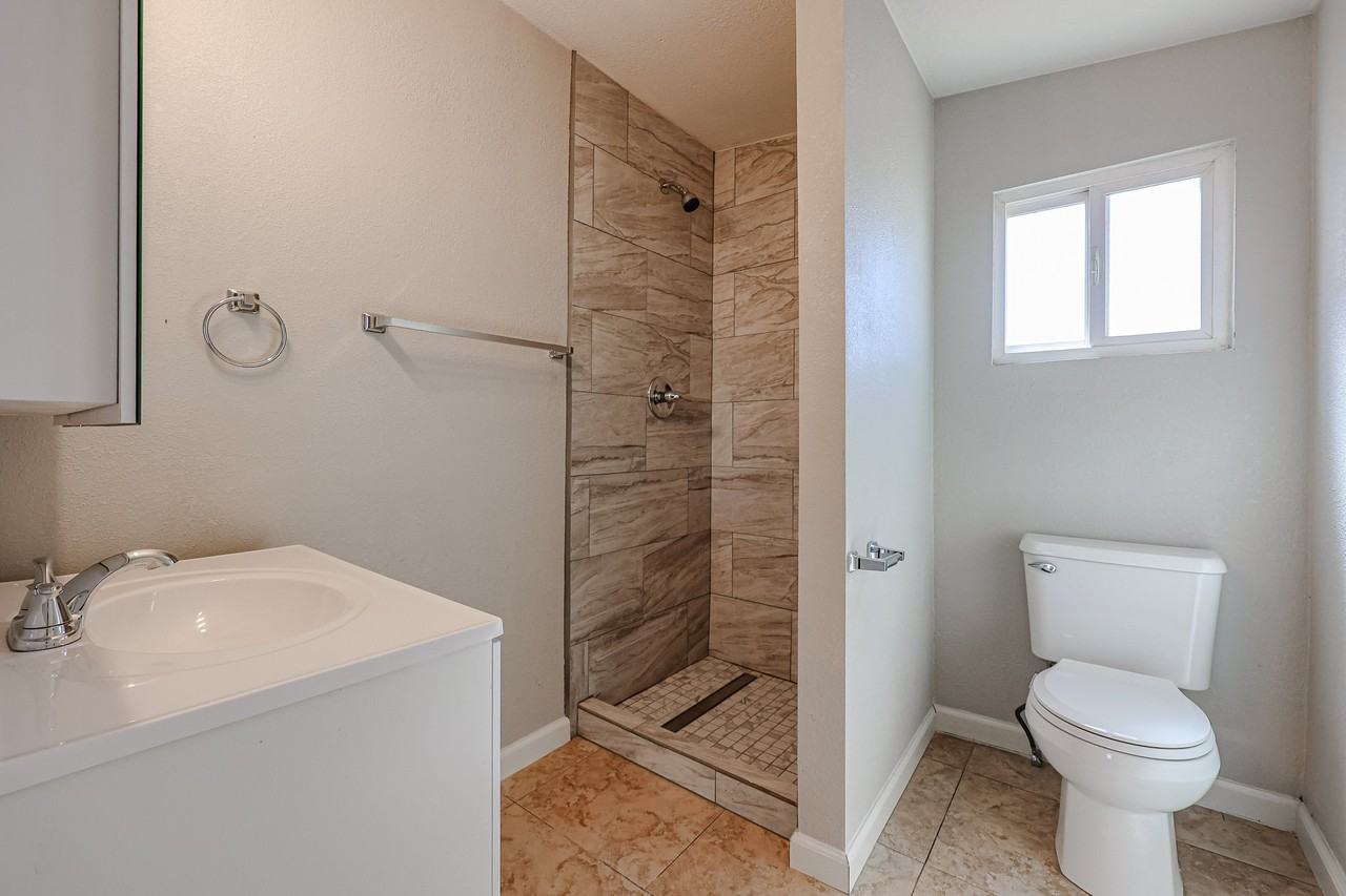 3607 W La Salle St - Photo 5 of 10