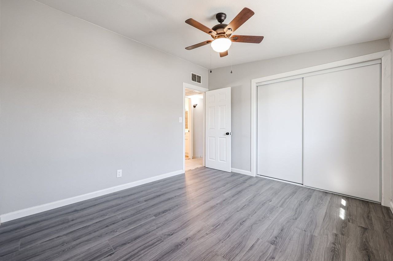 3607 W La Salle St - Photo 7 of 10