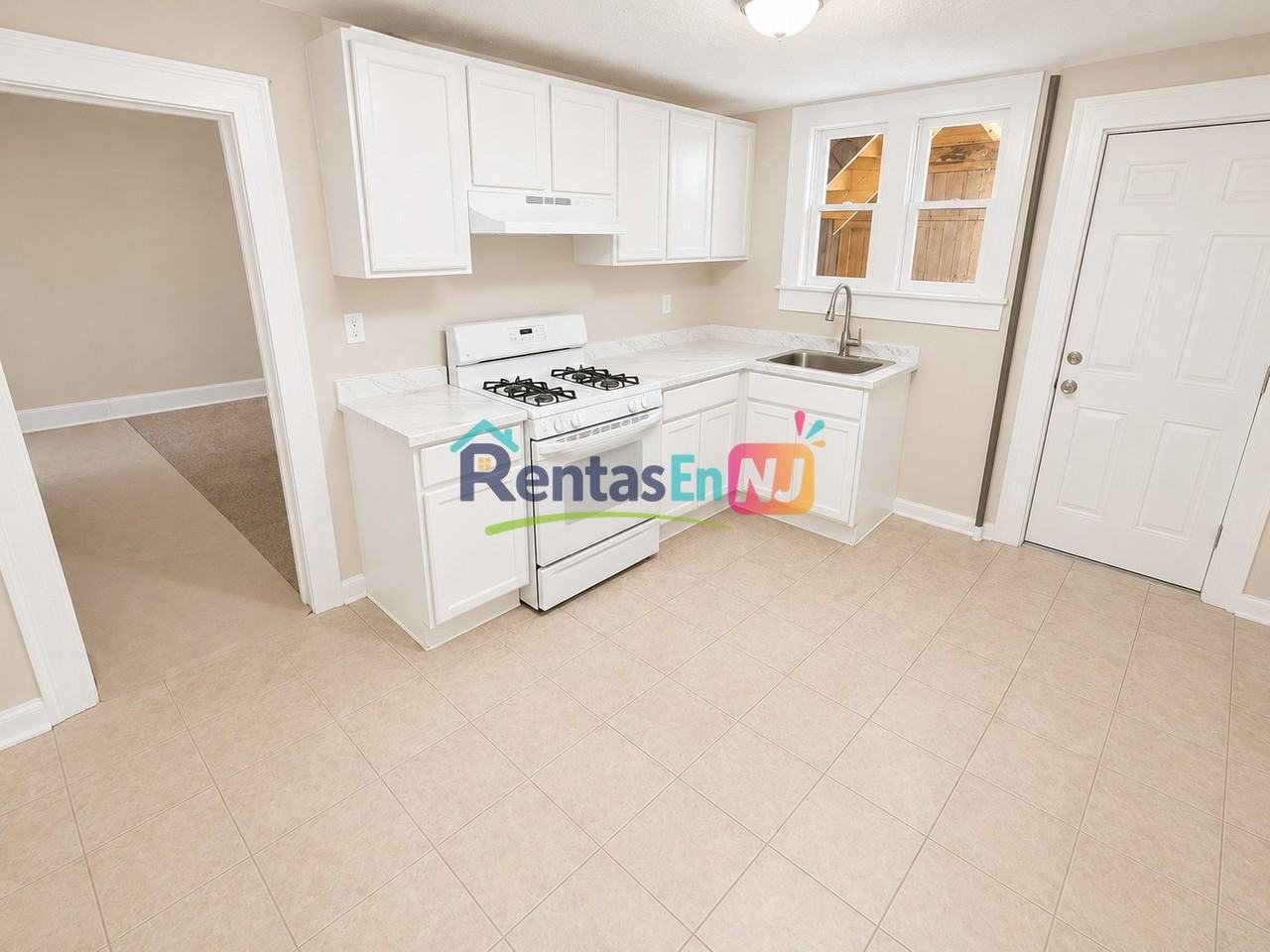 14 Nursery St #2
