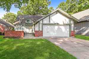featured image of 10174 Edelweiss Cir