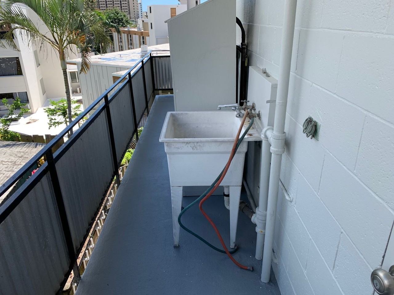 1653 Pensacola St #4 - Photo 6 of 9