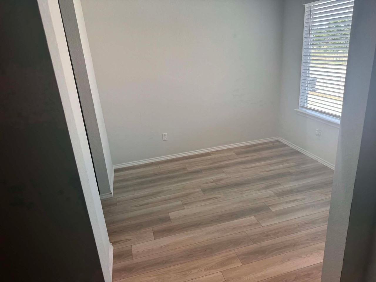 10005 Avendesora Rd - Photo 2 of 15