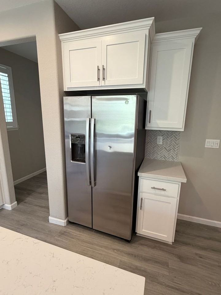700 Apricot Cir - Photo 5 of 36