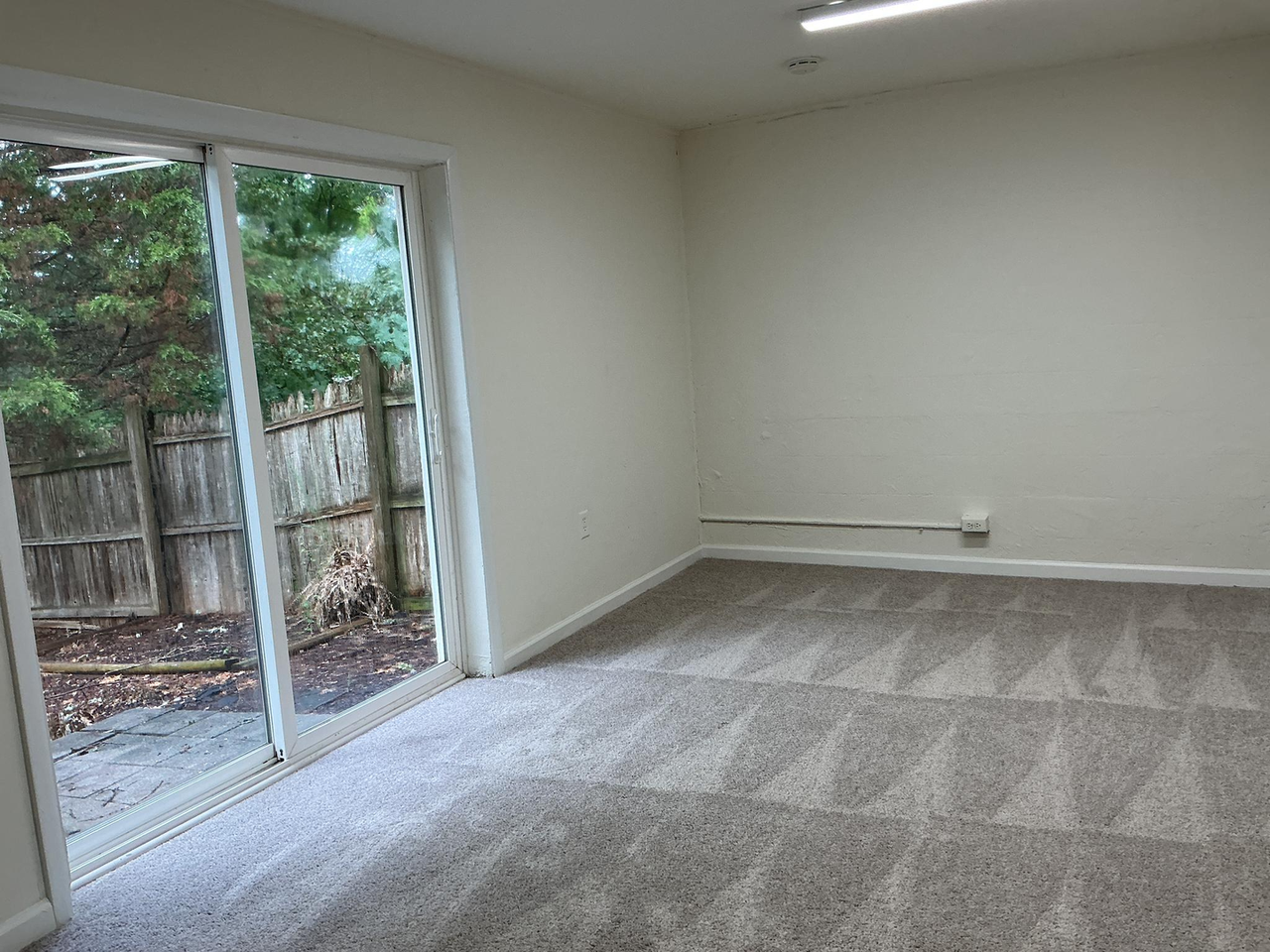 18 Wayside Ct - Photo 7 of 10