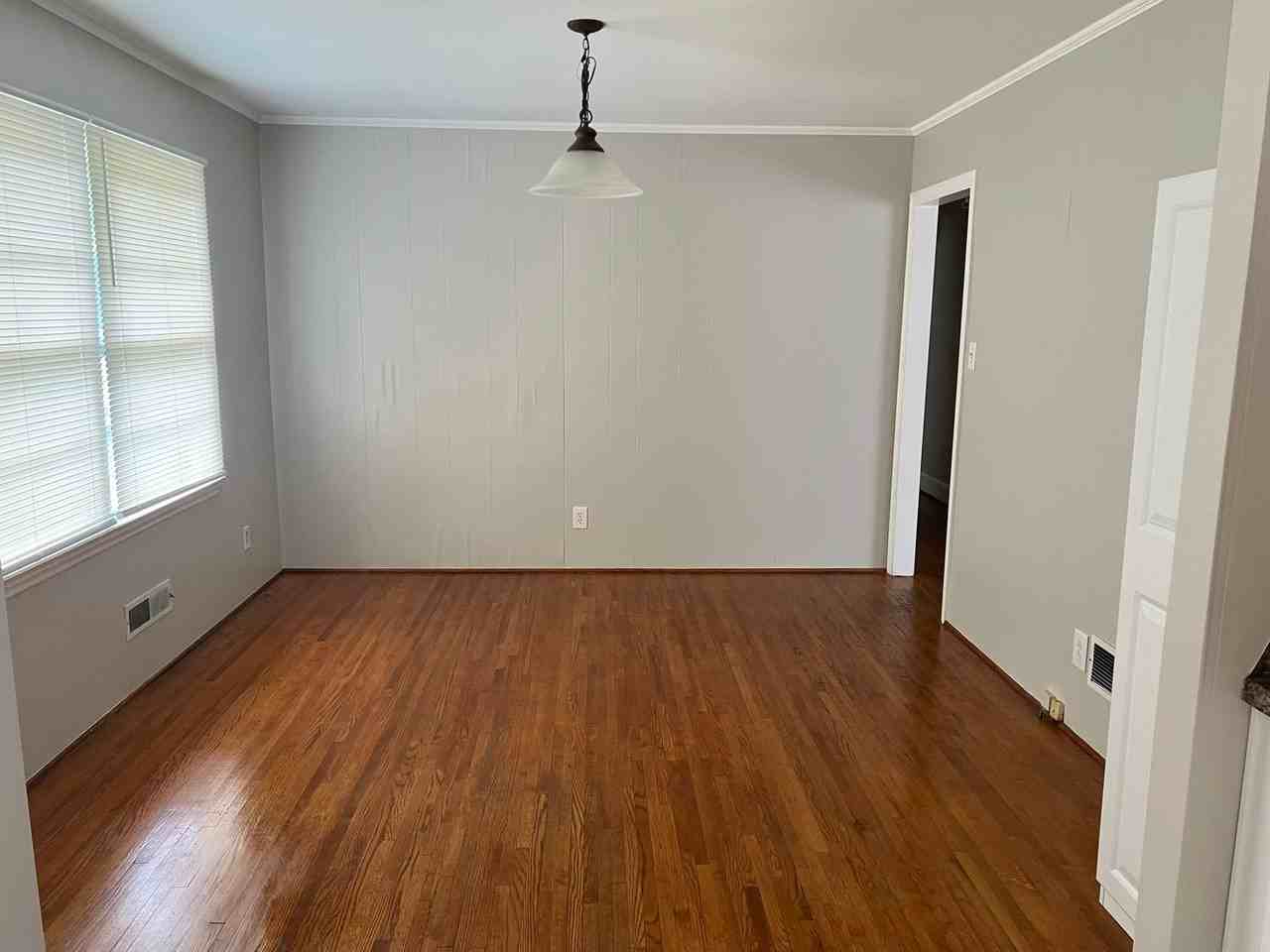 4411 Firwood Ln - Photo 5 of 11