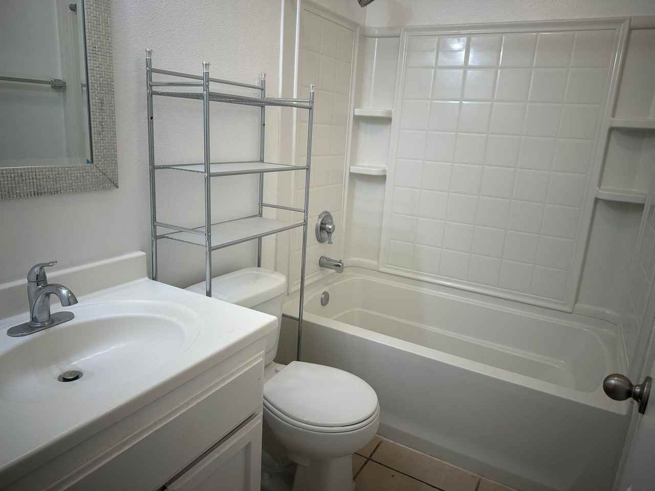 7401 Xavier Ave - Photo 5 of 10