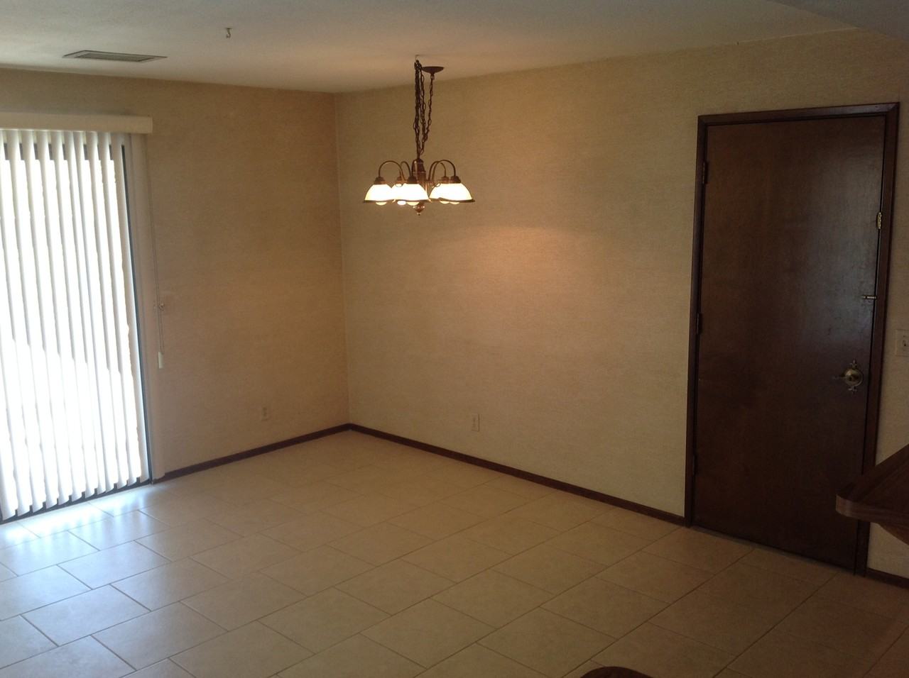 17861 Canyon Meadow Rd - Photo 5 of 14