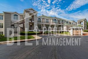 featured image of 120 Oxford Ct #1