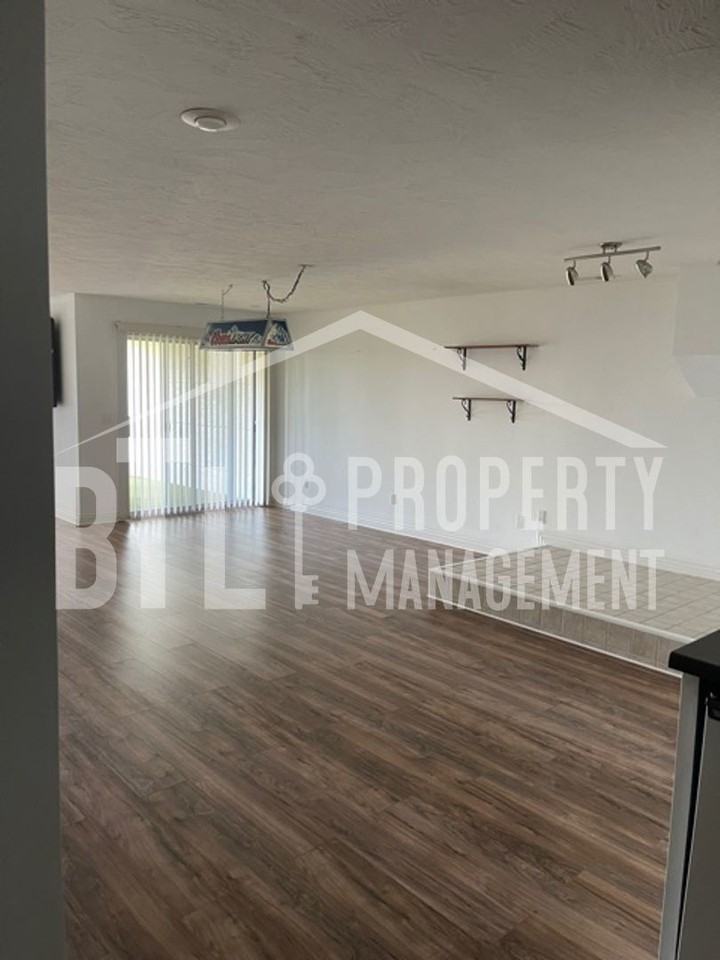 120 Oxford Ct #1 - Photo 6 of 16