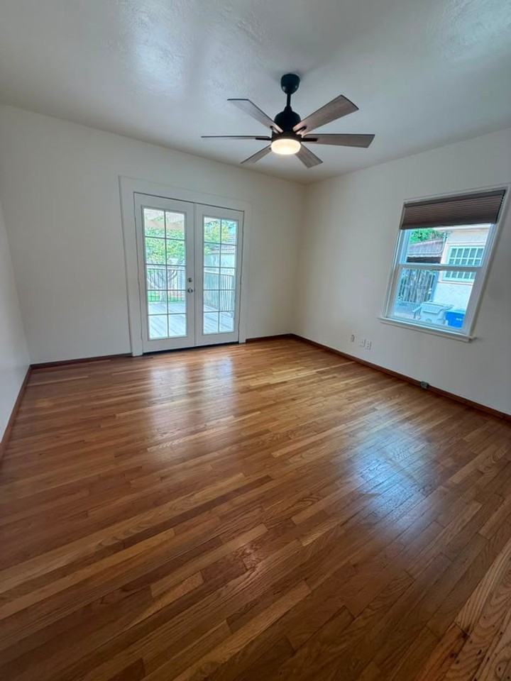 2272 8th Ave - Photo 4 of 19