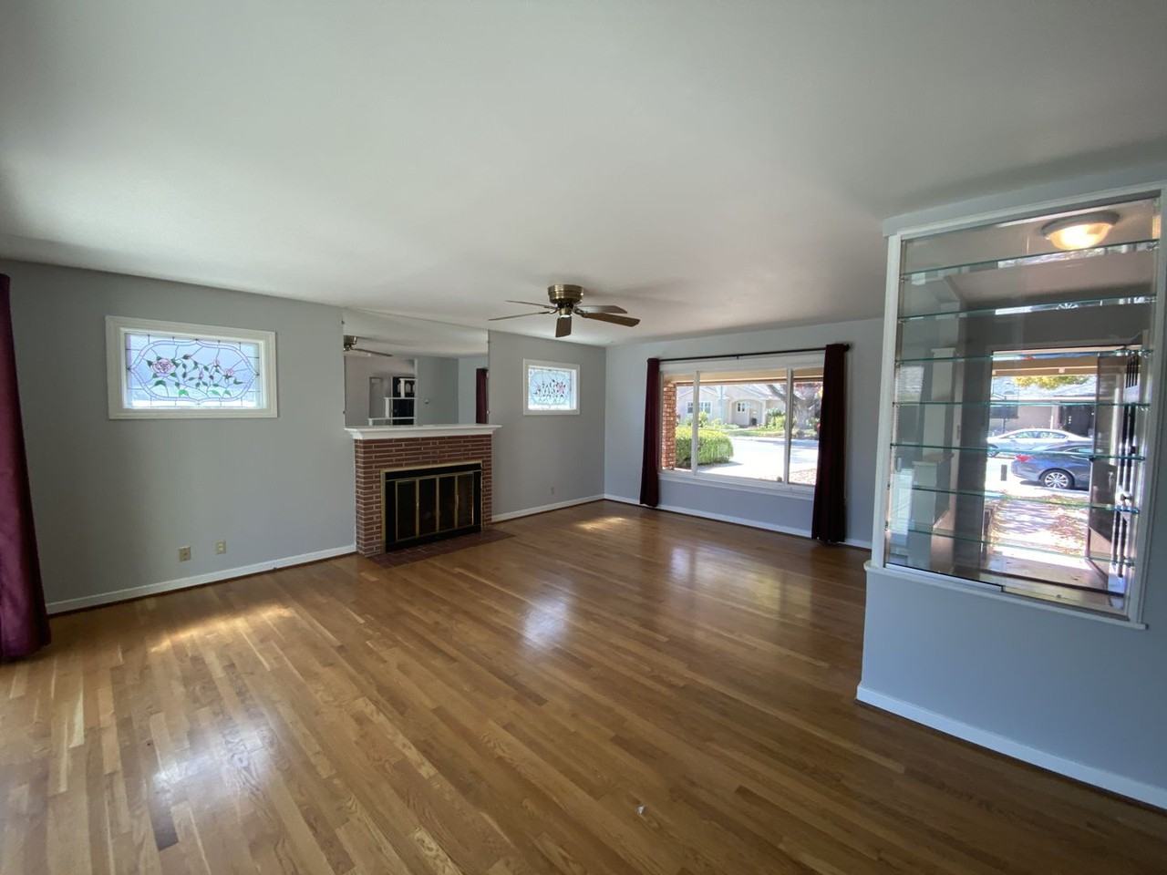 112 Cypress Ave - Photo 3 of 17