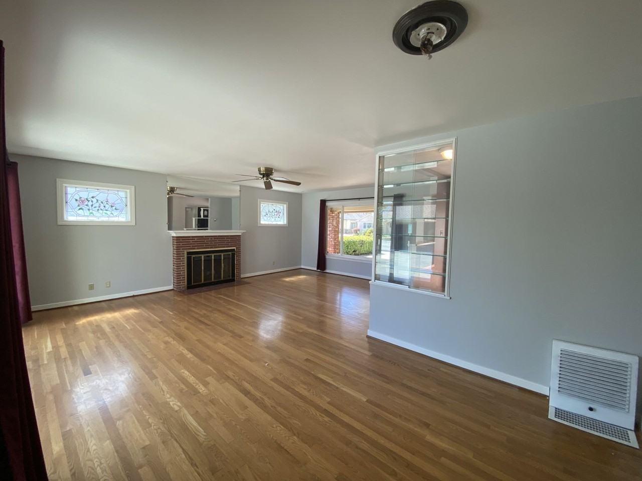 112 Cypress Ave - Photo 6 of 17