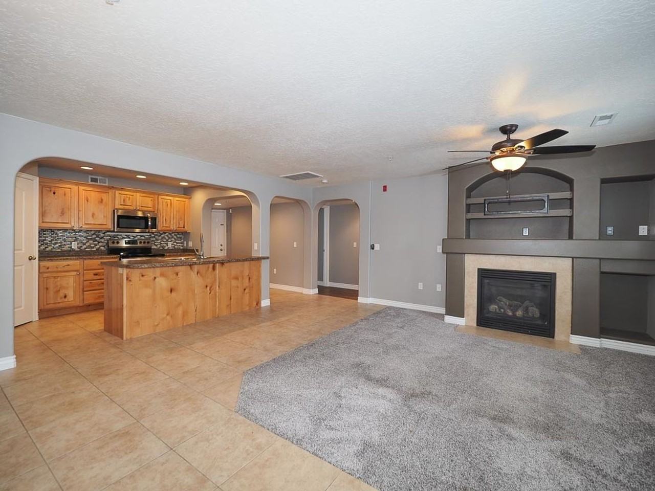 11776 S Grandville Ave - Photo 2 of 28