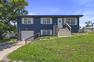 featured image of 5508 S 122nd St