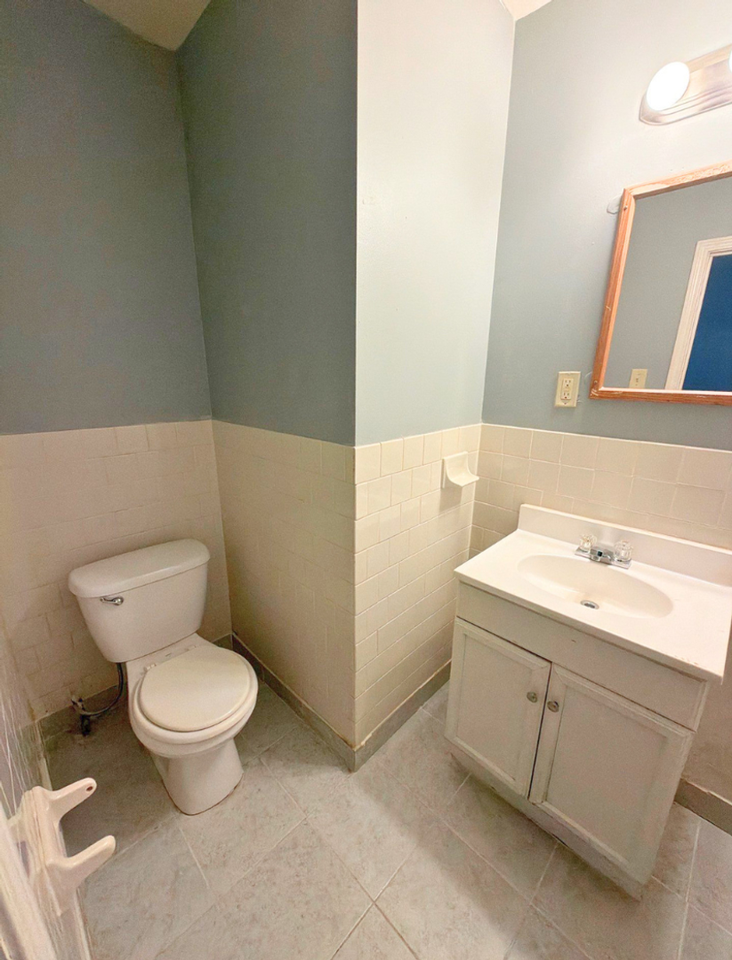 4235 Argonne St - Photo 7 of 20