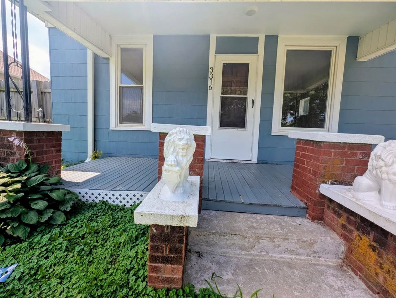 3316 Duncan St - Photo 3 of 19