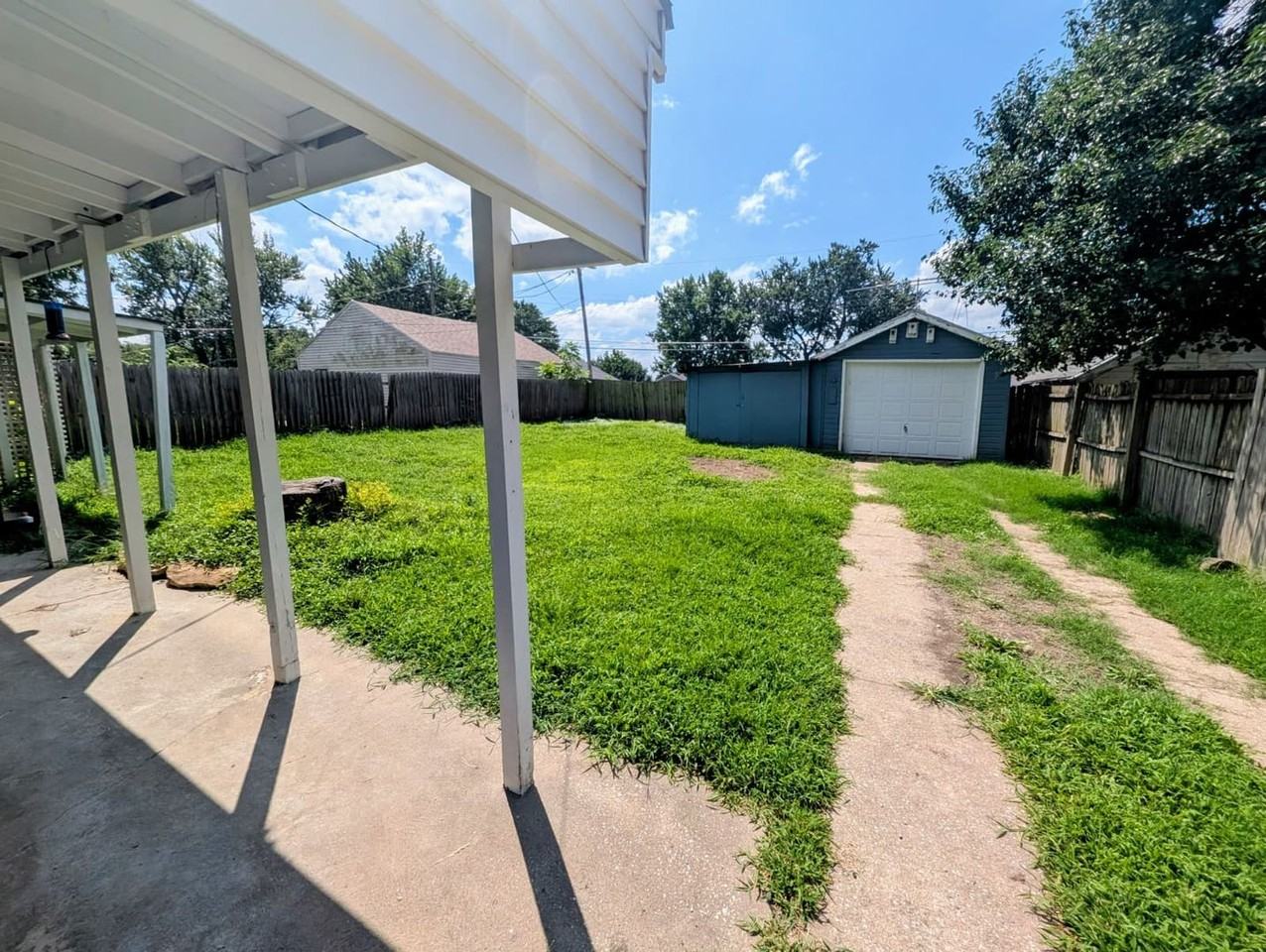 3316 Duncan St - Photo 5 of 19