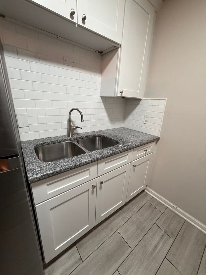 1100 Chandler Dr #104 - Photo 6 of 12