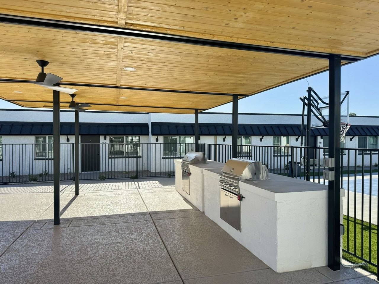Edge at Westgate - Photo 7 of 28