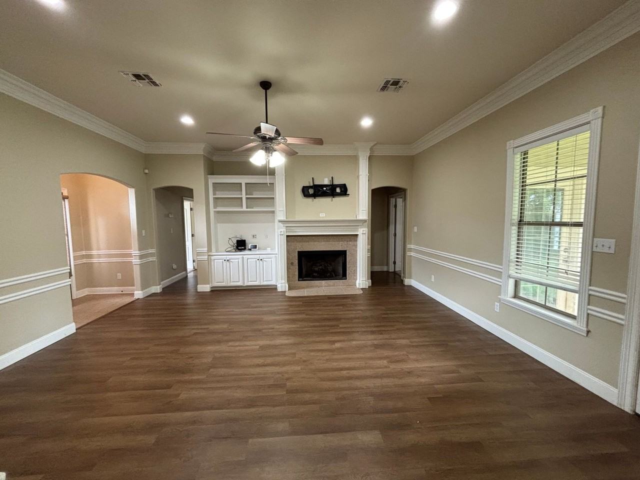 104 Antietam Dr - Photo 2 of 17