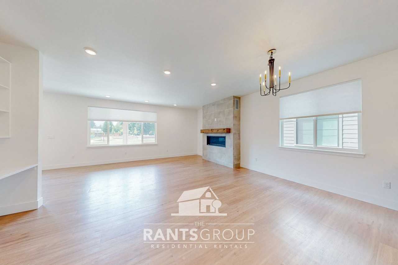209 Veranda Ln Se - Photo 4 of 35