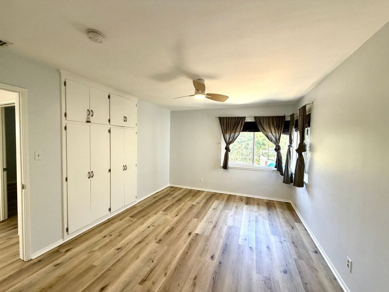 3112 S La Salle Ave - Photo 7 of 17