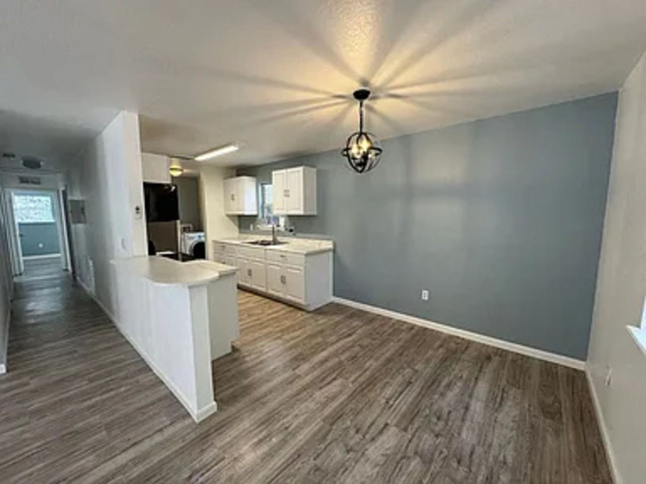 20235 Se 155th St - Photo 5 of 21