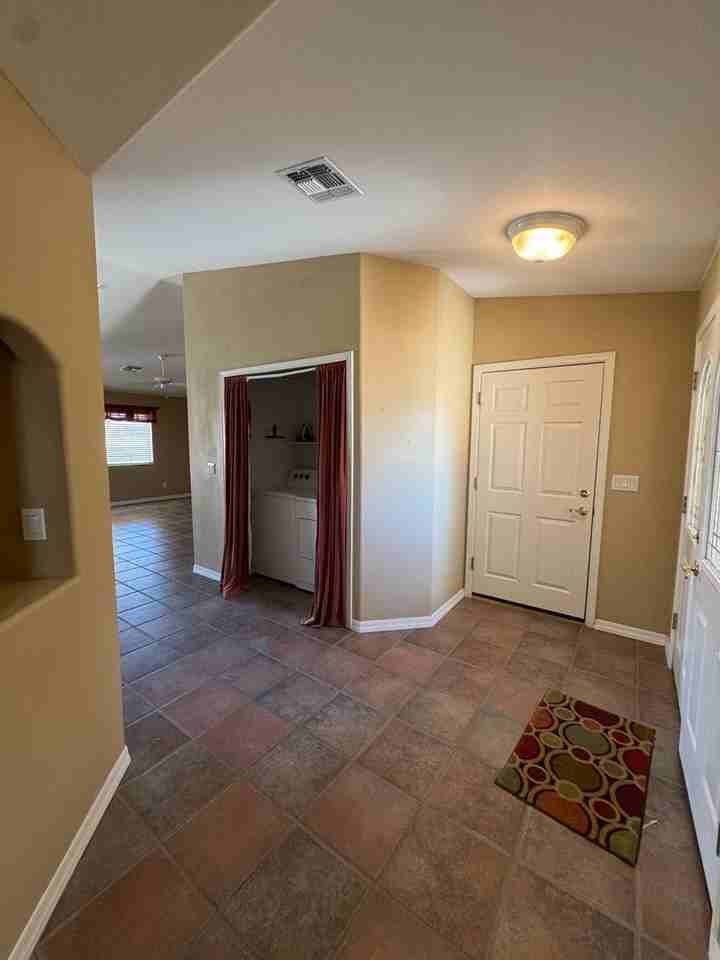 2037 E Desert Palms Dr - Photo 4 of 42