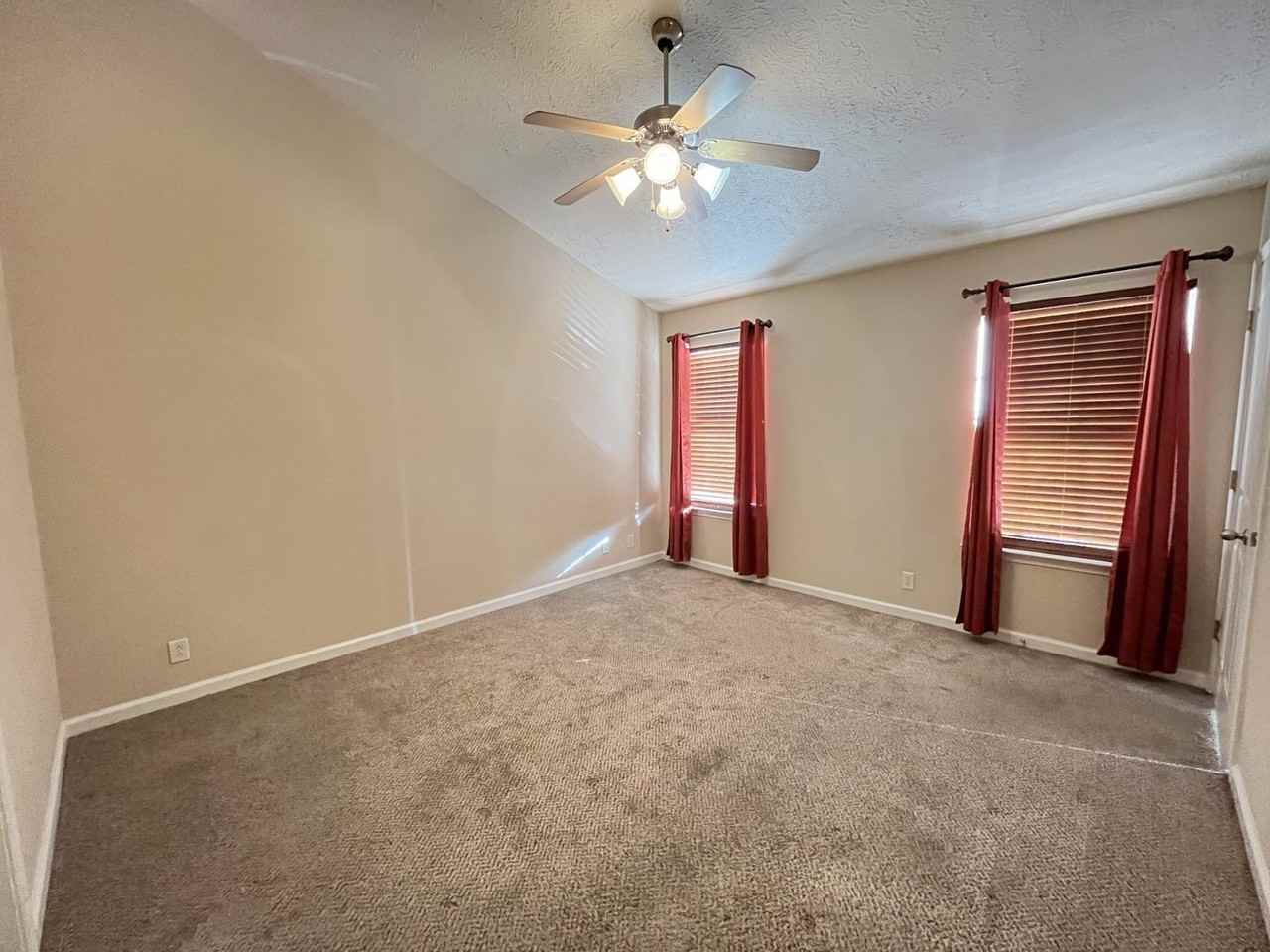 3323 Risen Star Dr - Photo 6 of 20