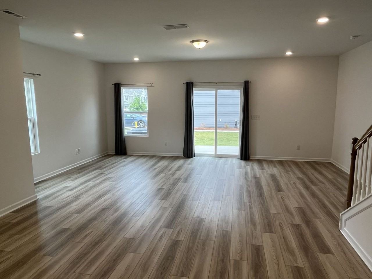 3507 Nimbell Rd - Photo 3 of 28