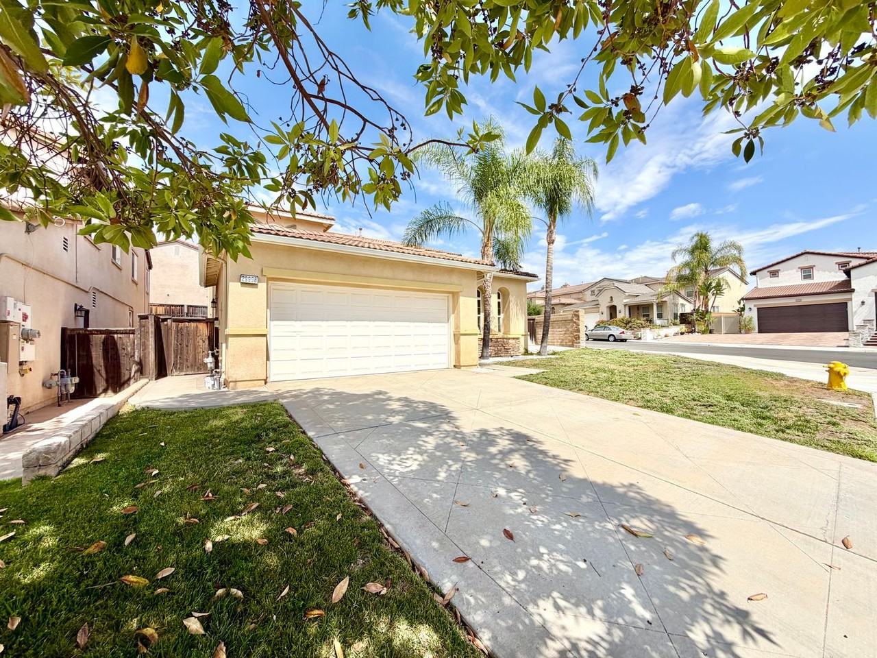 29998 Couples Ave - Photo 3 of 47