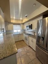 641 641 W 9th 2, - Photo 1 of 1