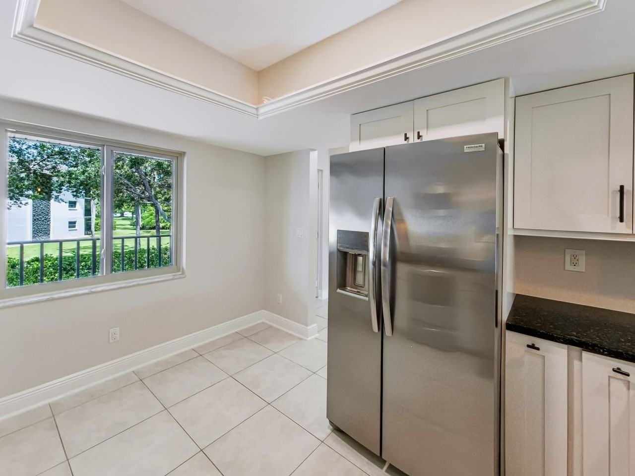 5693 Rattlesnake Hammock Rd - Photo 6 of 36