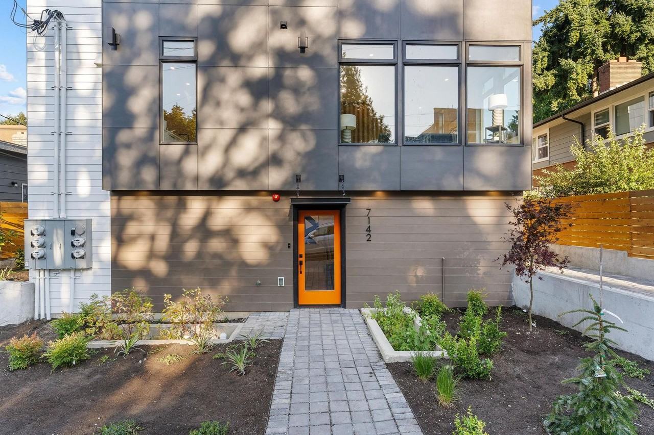 7150 47th Ave Sw - Photo 4 of 34