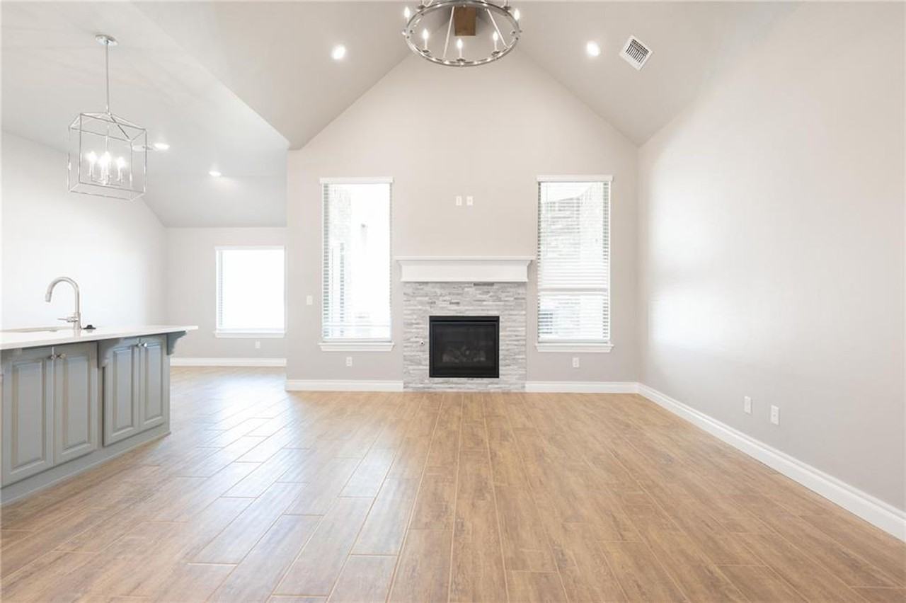 16140 Verbena Cir - Photo 3 of 24