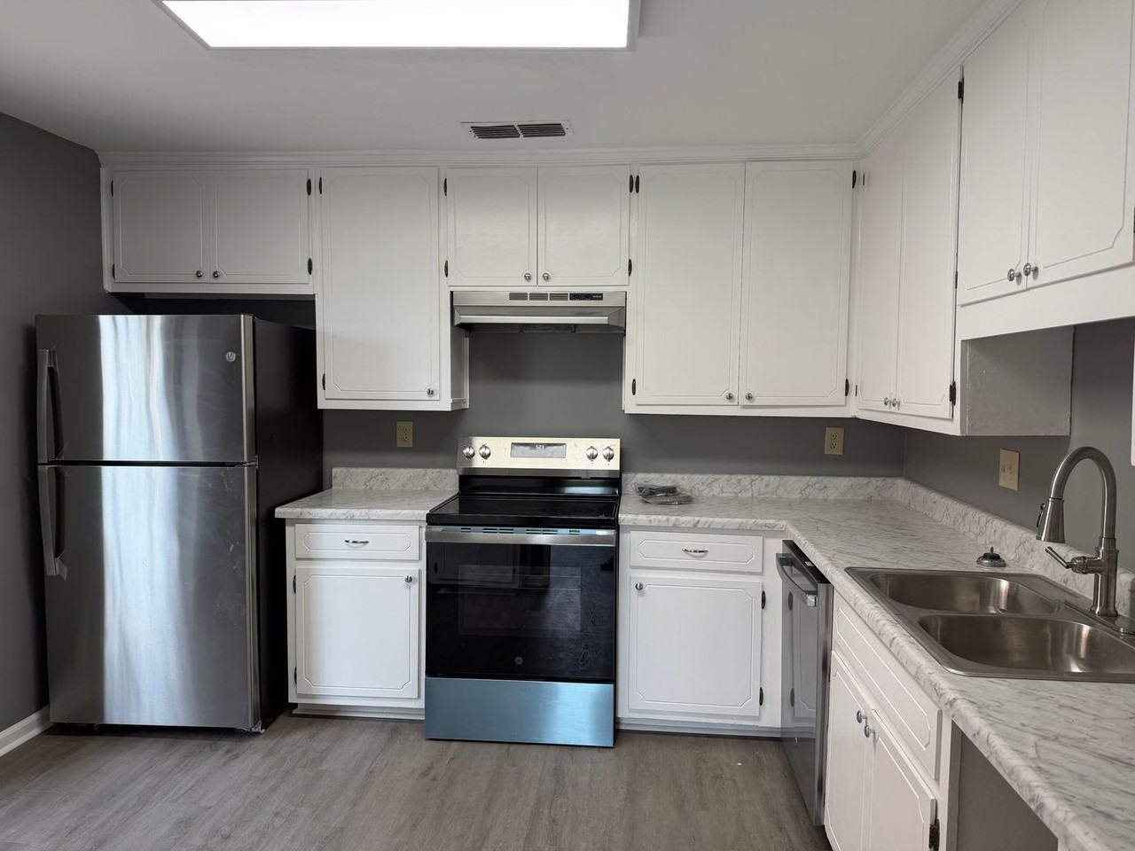 6074 Little Ln - Photo 3 of 21