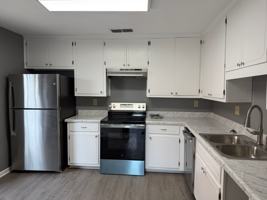 featured image of 6074 Little Ln