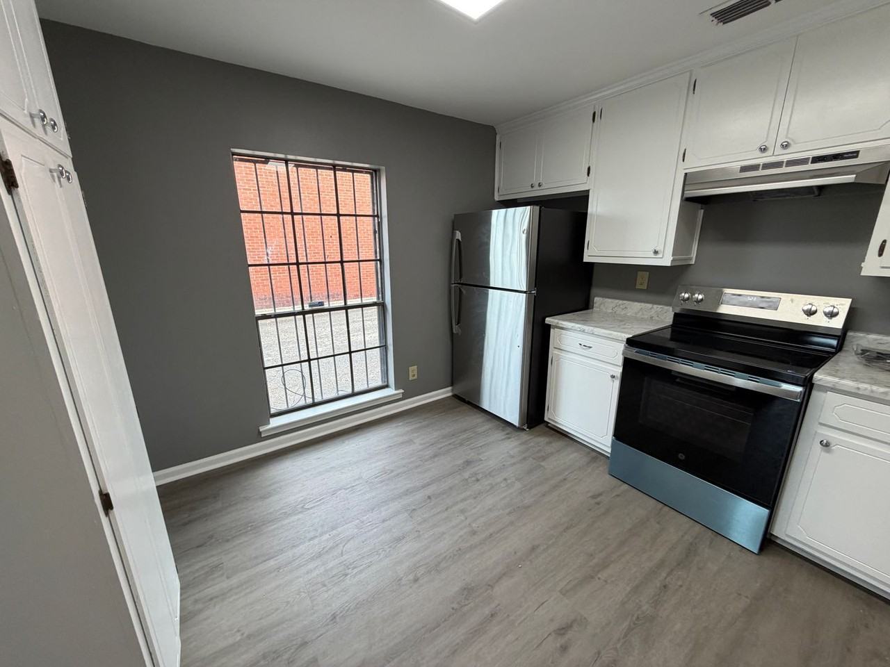 6074 Little Ln - Photo 4 of 21