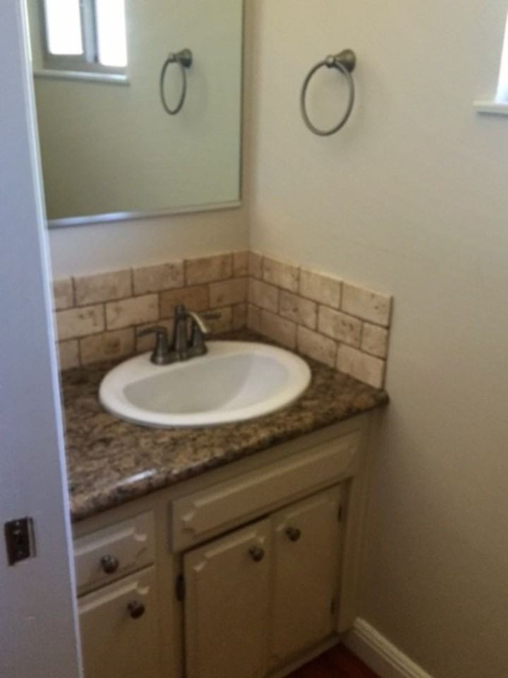1657 W Ellery Way - Photo 6 of 19