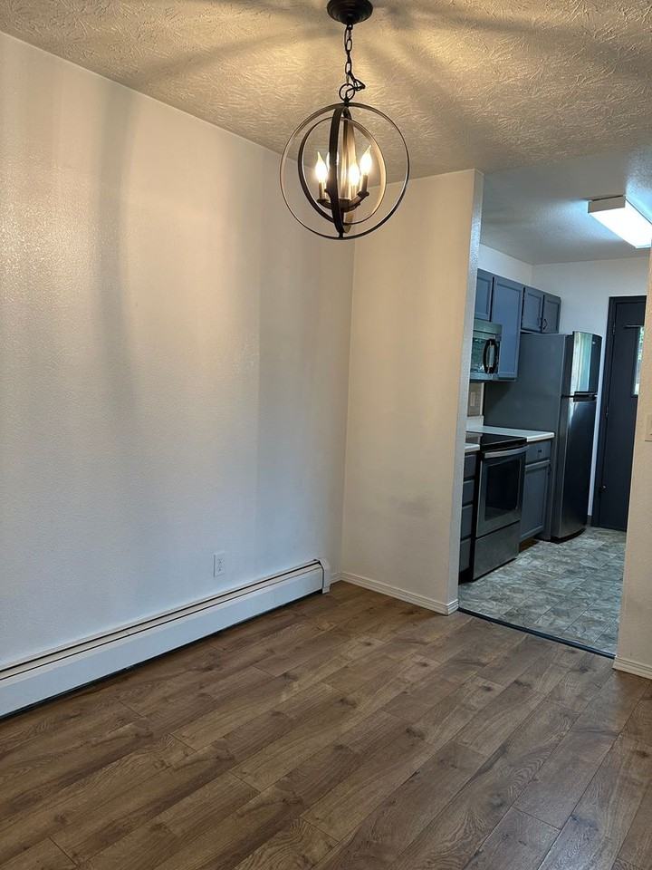 1100 Crow Berry Cir - Photo 3 of 16
