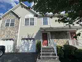 featured image of 52 Victoria Dr