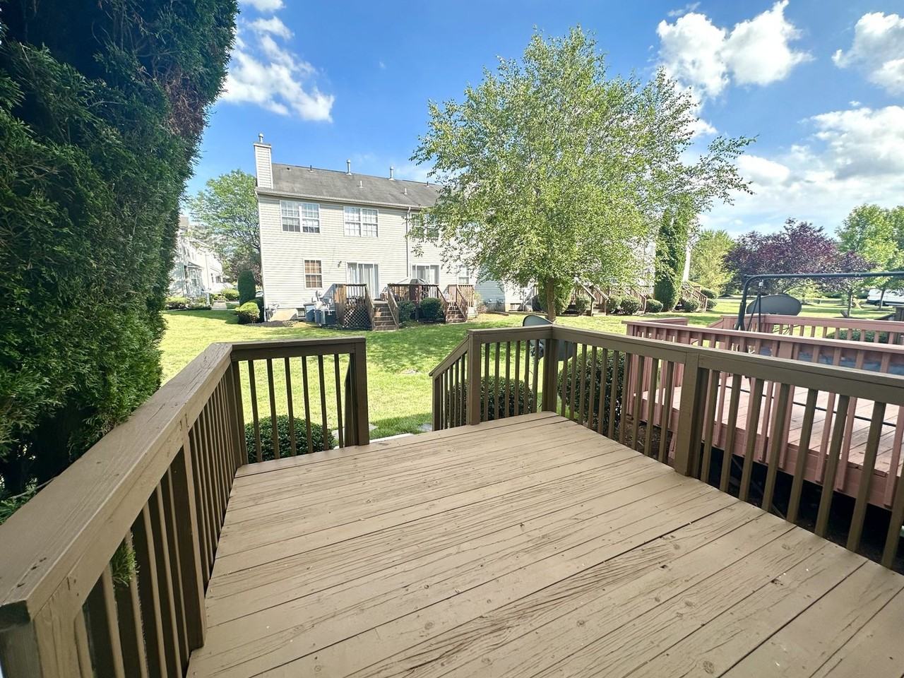 52 Victoria Dr - Photo 5 of 13