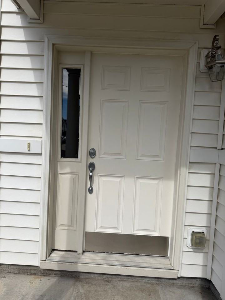 4802 Porlier Ln - Photo 2 of 15