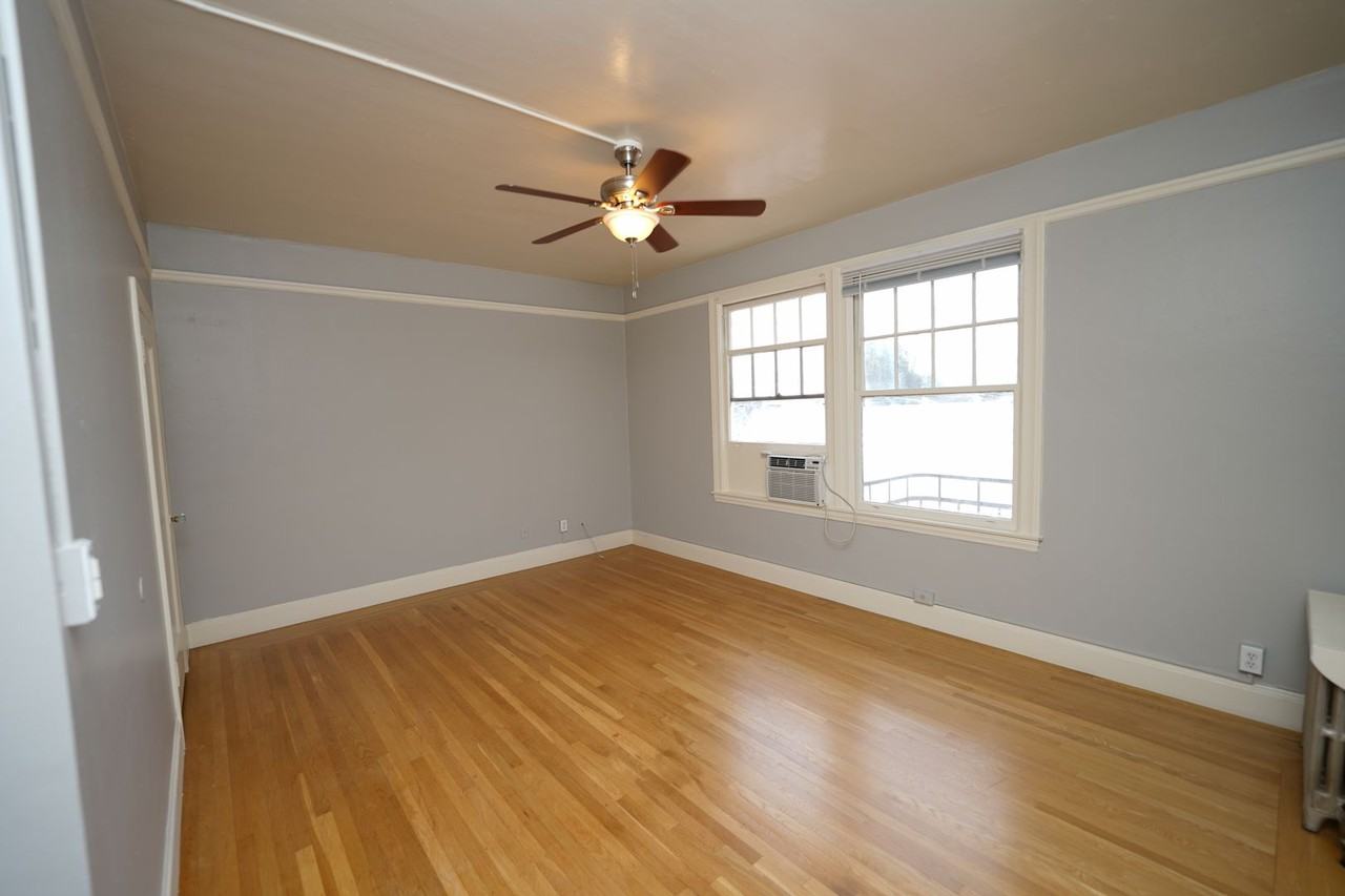 Fortview Apartment - Photo 5 of 19