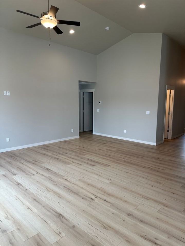 3309 W Crabapple Ct - Photo 7 of 16