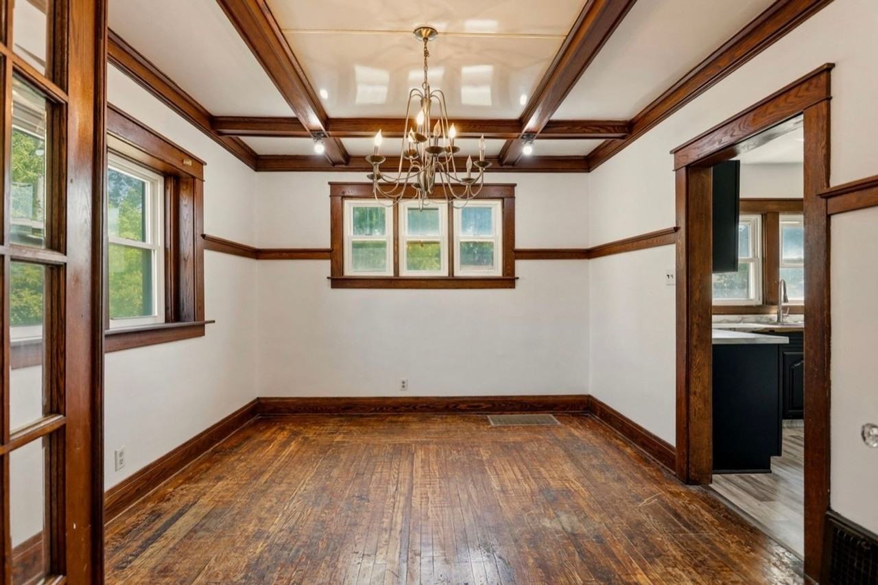 815 W Genesee Ave - Photo 4 of 12