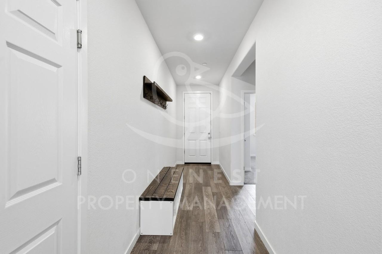 5676 Seedling Way - Photo 3 of 26