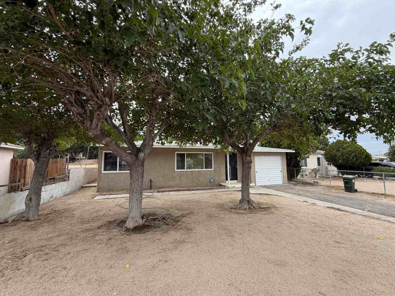 1440 Nancy St - Photo 2 of 43