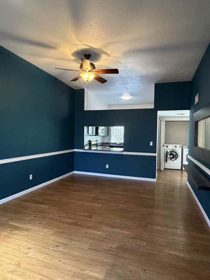 2825 N Adelaide Pl - Photo 4 of 26